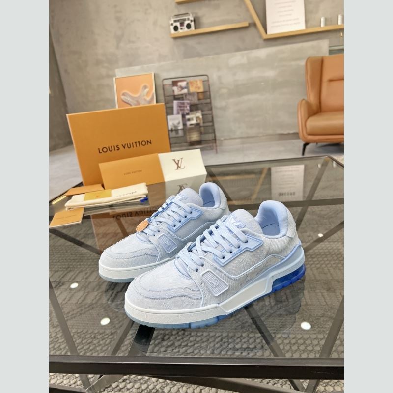 l**is V*t*n sneakers